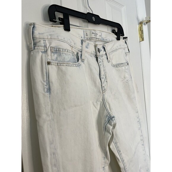 NWT Abercrombie & Fit Easy Fit Boyfriend Acid Wash Distressed Jeans Women 6 - Picture 5 of 11